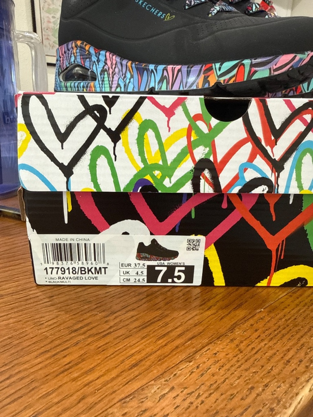 Limited Edition -Skechers Uno-Ravaged Love shoes (never worn) - Picture 3 of 3